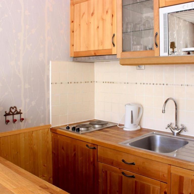 Résidence Serac - CHARMANT STUDIO POUR 3 PERSONNES BIEN EQUIPE AVEC BALCON EXPOSE SUD MAE-7774 - Studio - 2