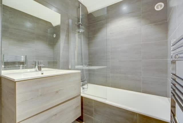 Central Morzine Modern Apartment with Pleney Views - Appartement - 3