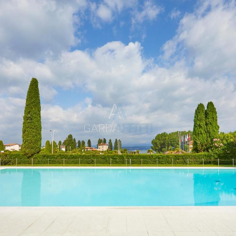 Golden Lake - Piscina a due passi dal lago - Appartamento con 2 Camere da Letto - 24
