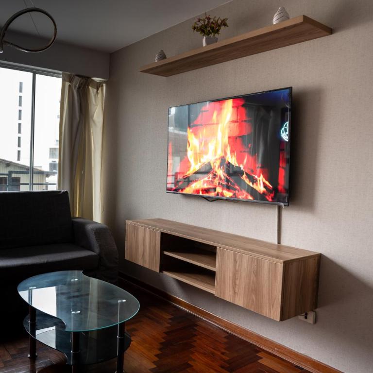 Premium Location in the Center of Miraflores - One-Bedroom Apartment - 75