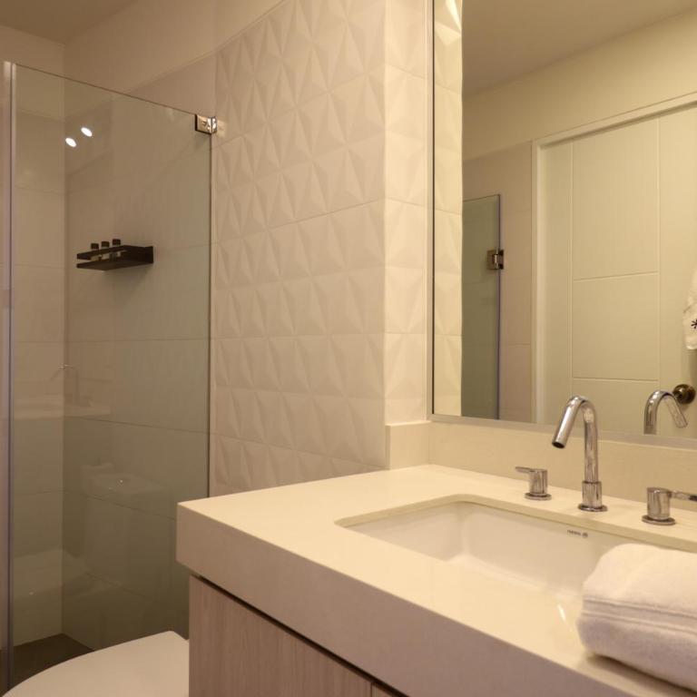 Schell Prime Living in the Heart of Miraflores by Wynwood House - Two-Bedroom Standard Apartment - 7