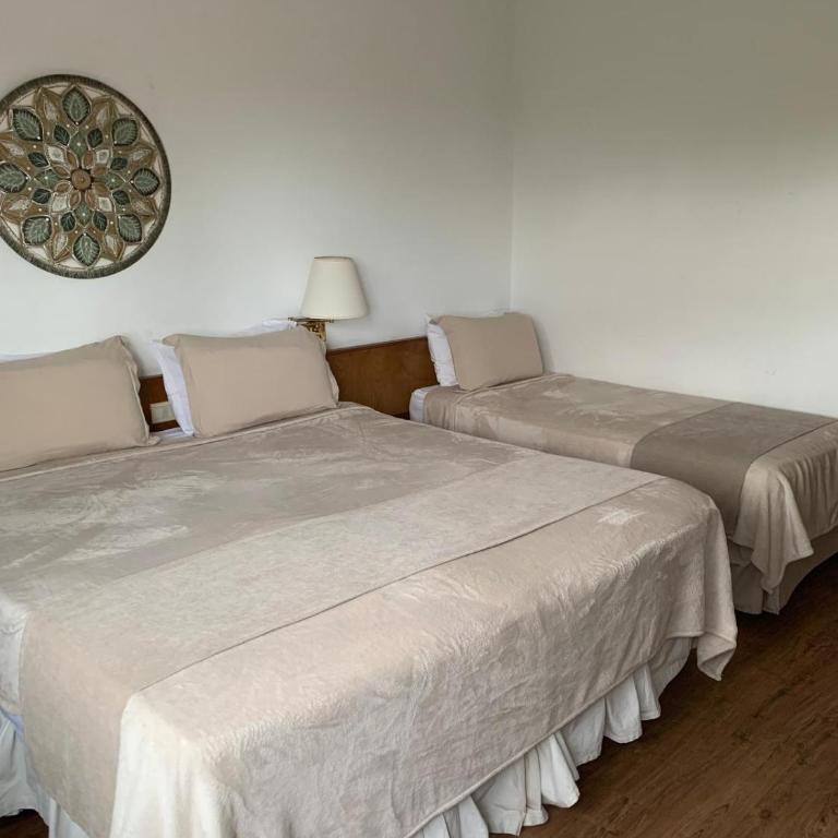 El Mirador Hotel & Spa - Triple Room - 7