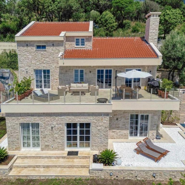 Azure Tivat Pool Villa - Maison de Vacances - 6