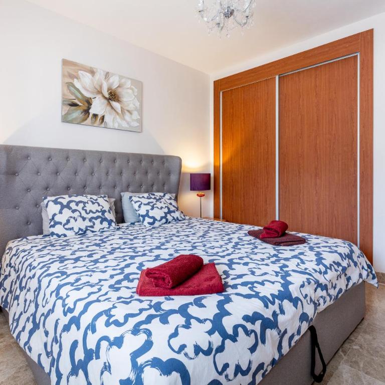 Los Cristianos 2 bedroom quiet complex 200 meters from the ocean - Apartamento de 2 dormitorios - 17