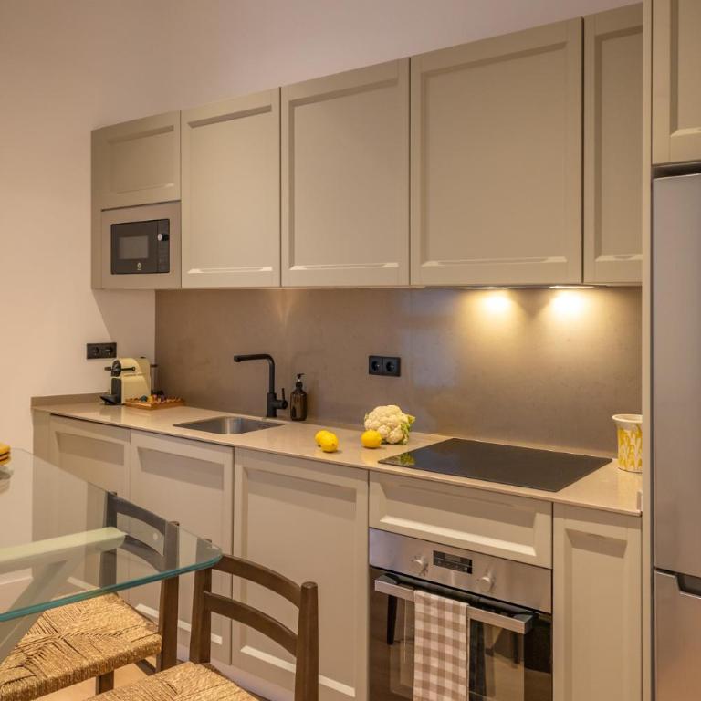 Trajano 44- Sevilla Luxury by Valcambre - Apartamento Deluxe de 2 dormitorios con balcón - 8