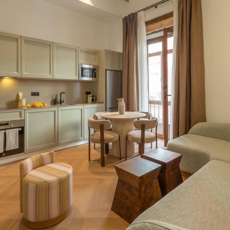 Trajano 44- Sevilla Luxury by Valcambre - Apartamento de 2 dormitorios con balcón - 6