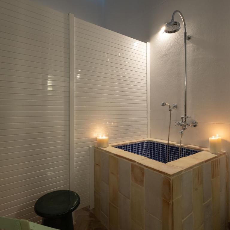 Trajano 44- Sevilla Luxury by Valcambre - Apartamento Premium de 3 dormitorios con balcón - 12