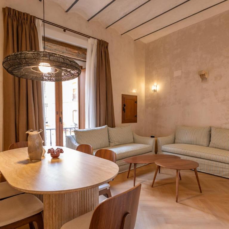 Trajano 44- Sevilla Luxury by Valcambre - Apartamento Premium de 3 dormitorios con balcón - 15