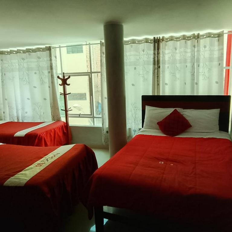 Hotel DGloria Churin - Family Room - 2
