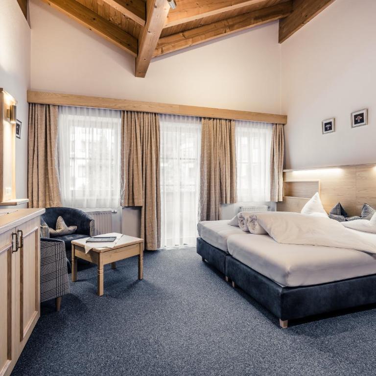Andre Arnold - Boutique Pension - Standard Doppelzimmer - 6