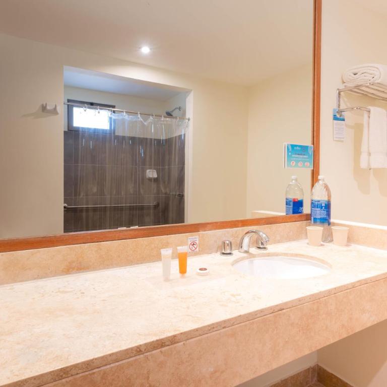 Royal Decameron Punta Sal - ALL INCLUSIVE - Standard King or Twin Room - 5