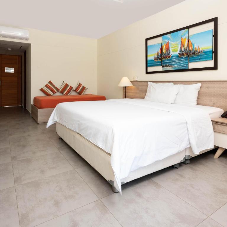 Royal Decameron Punta Sal - ALL INCLUSIVE - Deluxe Double or Twin Room with Sea View - 2