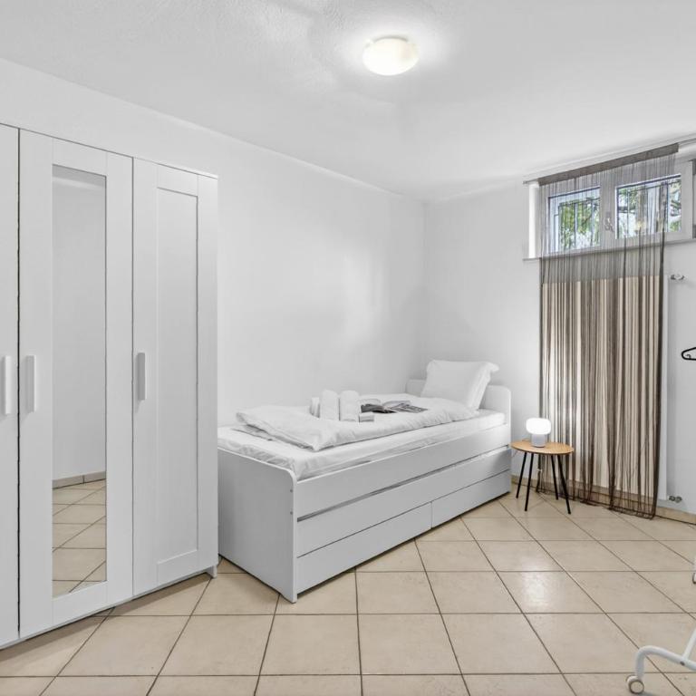 Panoramic Garden Lake View in Locarno Monti - Happy Rentals - Appartamento con Vista Lago - 14