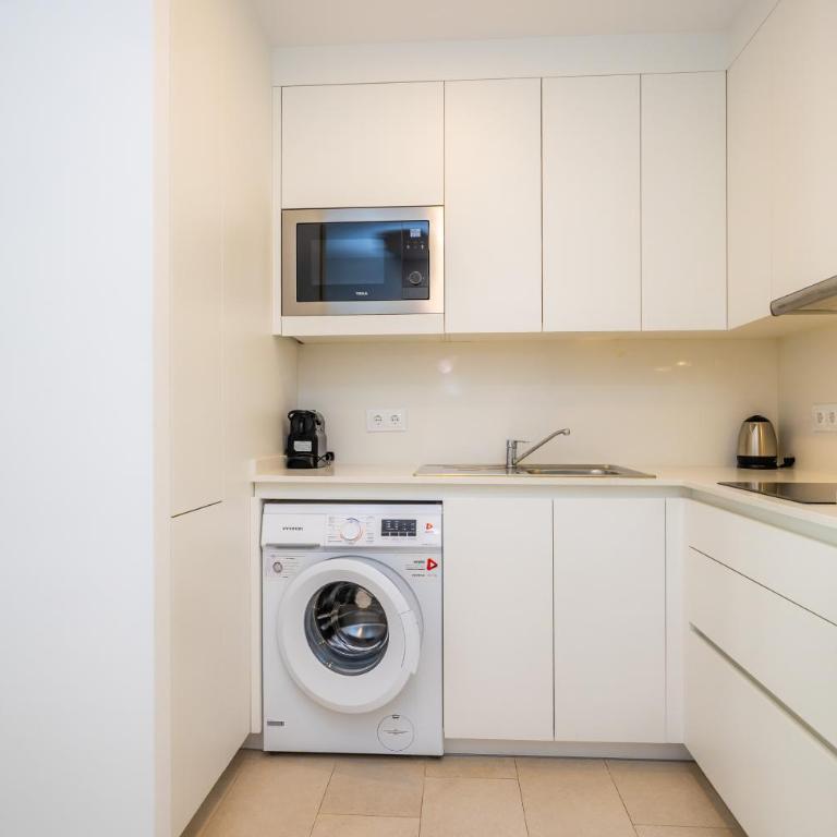 Apartamento C - Appartamento Deluxe con 2 Camere da Letto e Balcone - 10