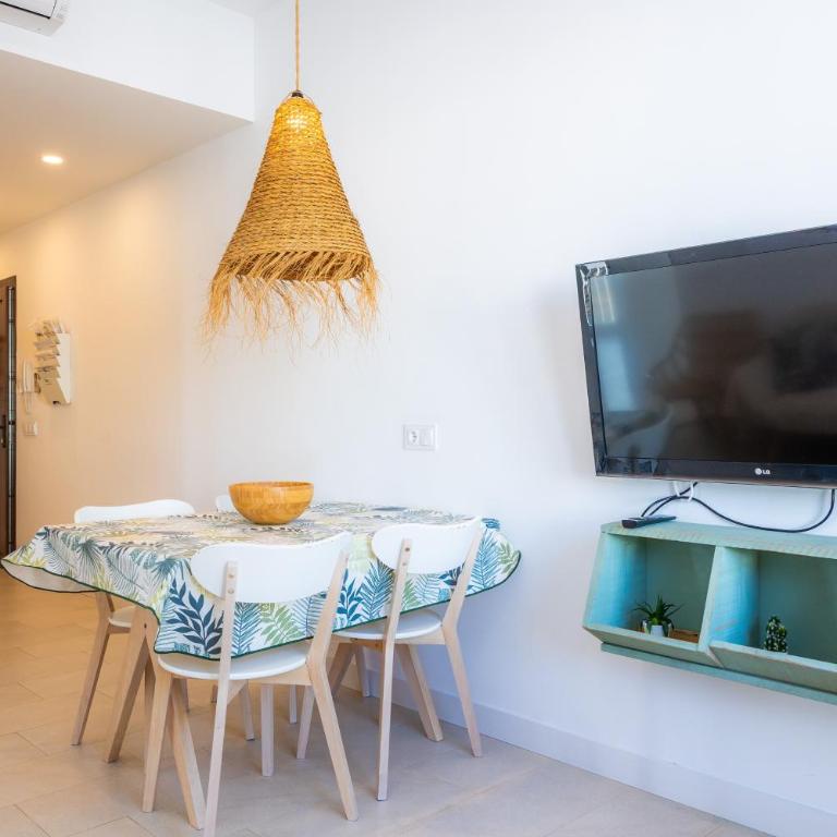 Apartamento C - Appartamento Deluxe con 2 Camere da Letto e Balcone - 5