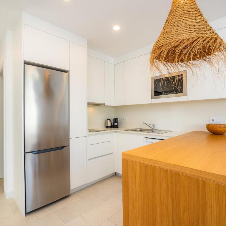 Apartamento B - Appartamento Deluxe con 2 Camere da Letto e Balcone - 4