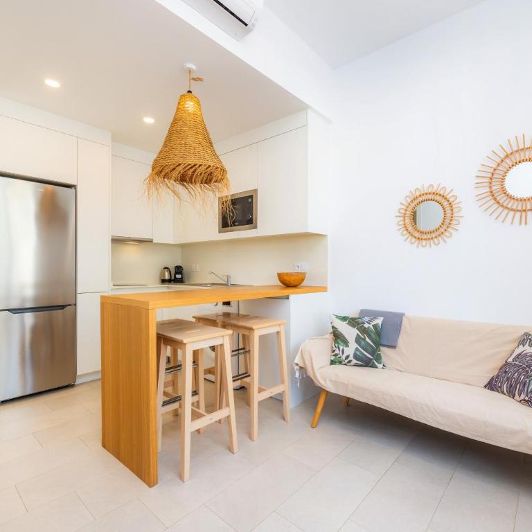 Apartamento B - Appartamento Deluxe con 2 Camere da Letto e Balcone - 3
