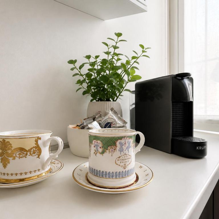 ComeCasa Flowery Terraced Apartment - Appartamento con 1 Camera da Letto - 12