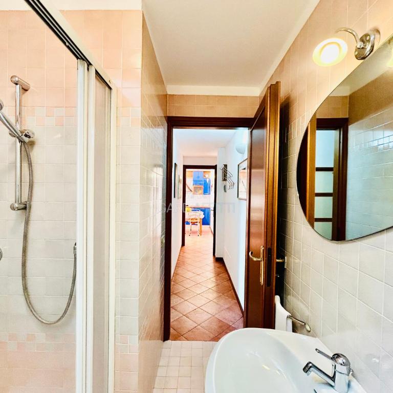 New York Apartment-Comfort e Relax a 200m dal lago - Appartamento con 2 Camere da Letto - 28