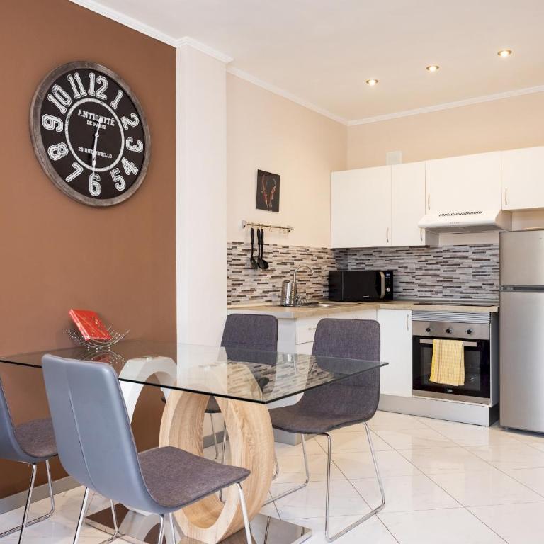 Home2Book Apart with Terrace & Pool in Costa Adeje - Apartment - 9