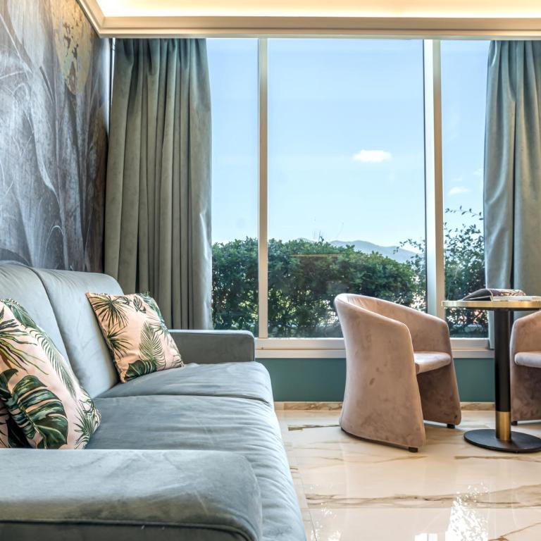 San Ranieri Hotel - Meetings & Events - Deluxe Suite - 8