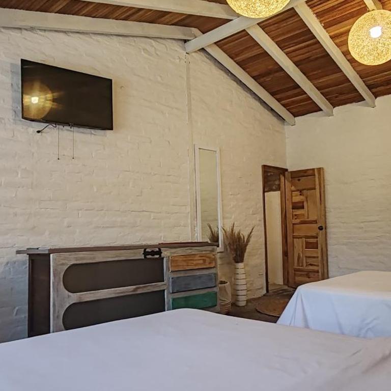 Quinta La Aurora Hostal B - Habitación Doble - 2 camas - 4