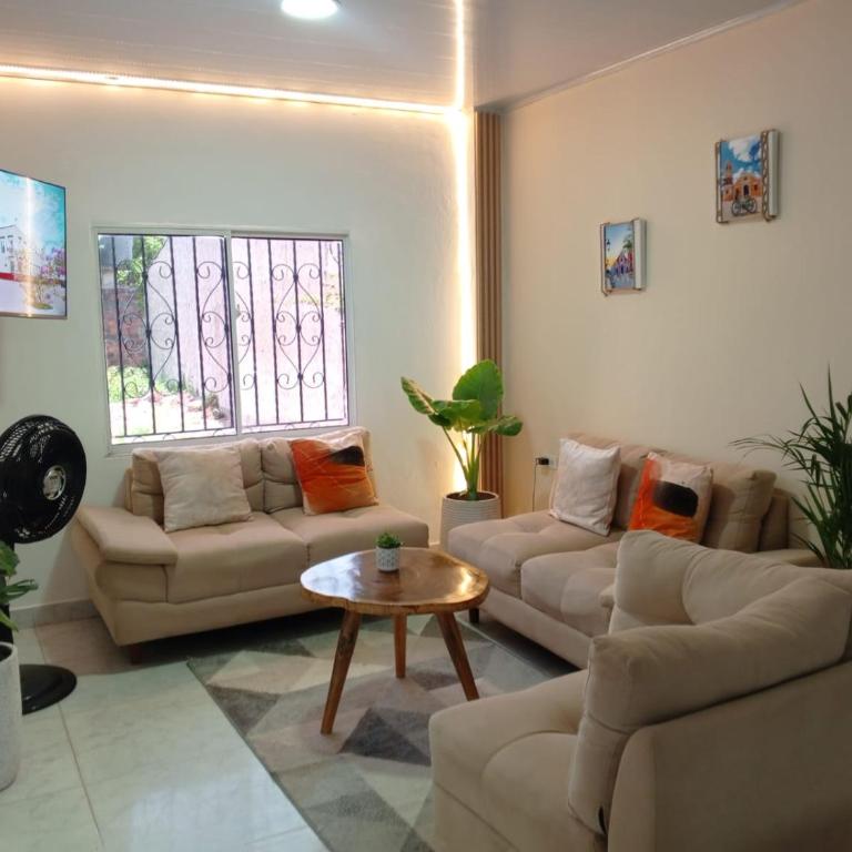 Casa Isabel - Three-Bedroom Apartment - 1
