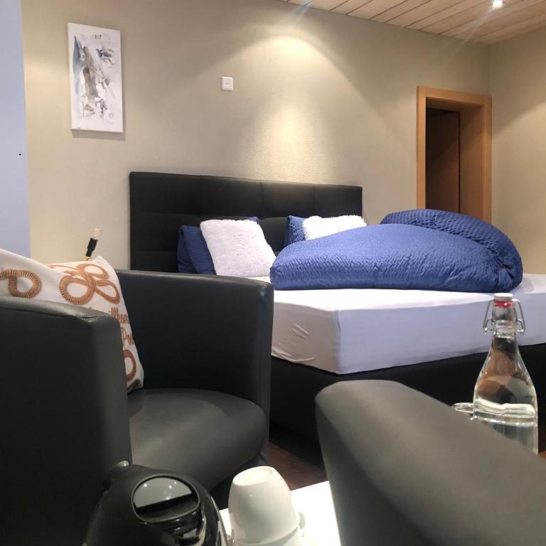 Hotel Le Postillion - Doppelzimmer mit Bergblick - 3