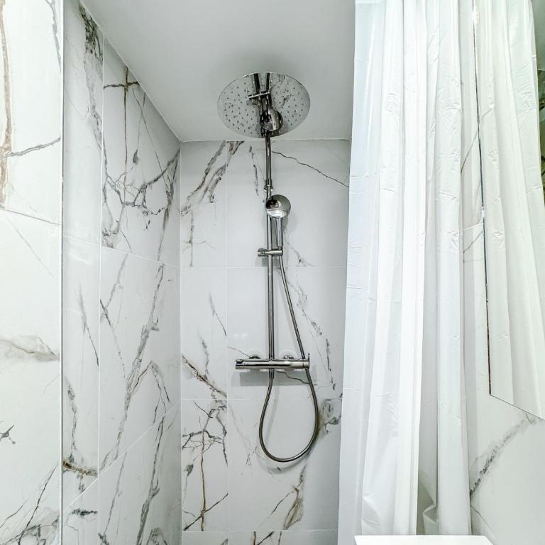 Montmartre Apartments - Androuet - Apartment mit Dusche - 11