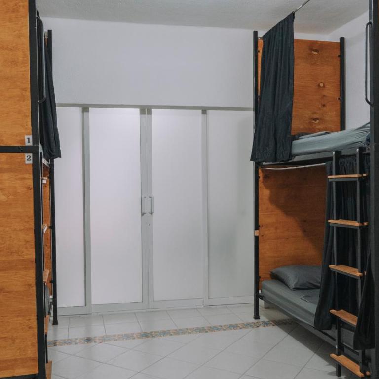 La Ceiba - Mixed Dormitory Room - 2