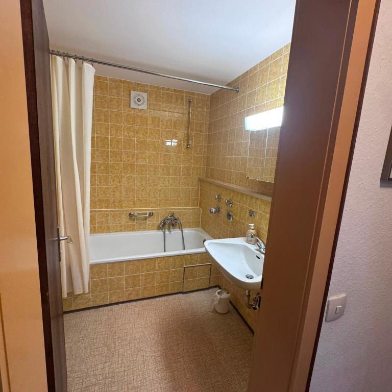 Ferienwohnung Halder - Deluxe-Apartment mit 2 Schlafzimmern und Gartenblick - 19