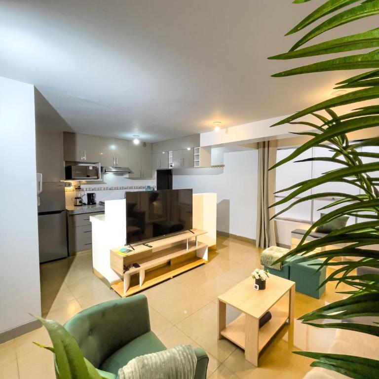 Private Bedroom 1 - Shared Apartment with 2 Bedrooms - Queen Room - 3