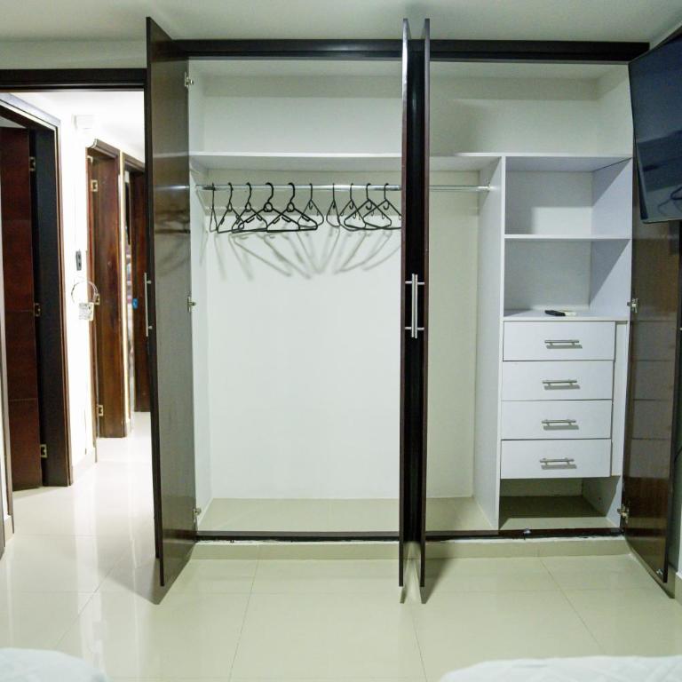 Casa Confort Turismo En Cartagena 8 - Casa de 5 dormitorios - 20