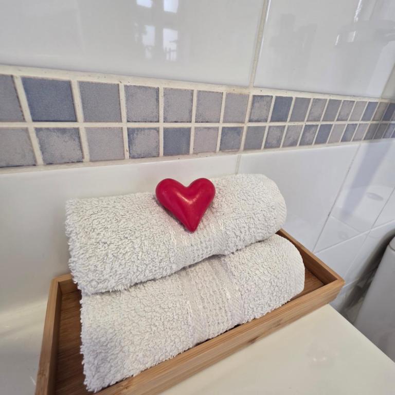 Views, international channels, A-C, pool, bar - Apartamento Estudio - 44