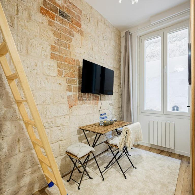 Batignolles Cozy Renovated Studio - Studio avec mezzanine - 3