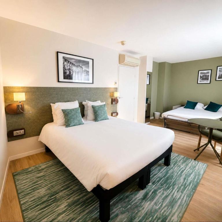 ibis Styles Tours Centre - Chambre Double Familiale Supérieure avec Canapé-Lit - 3