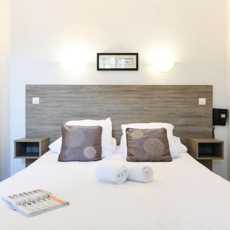 Hôtel VAL FLORES LOGIS - Chambre Double Confort - 3