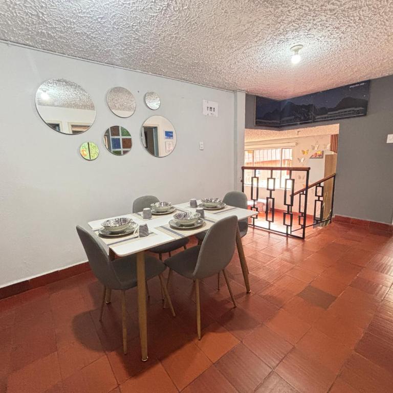 Hospedaje Casa Miraflores - Apartamento Estándar de 3 dormitorios - 6