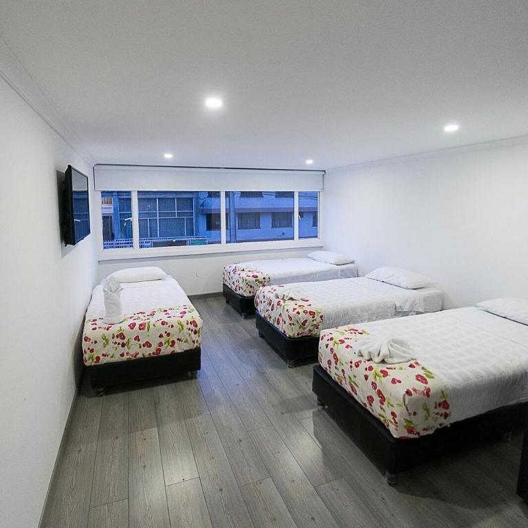 Hotel Metro 26 - Habitación cuádruple - 1