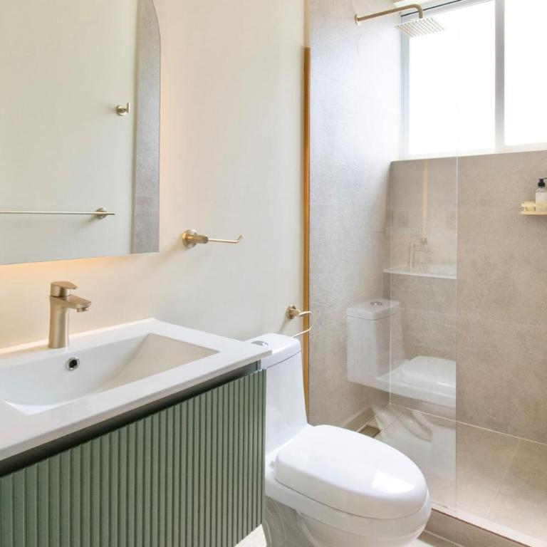 Curated Polanco Mansion 11BR Luxury Stay - Villa - 57