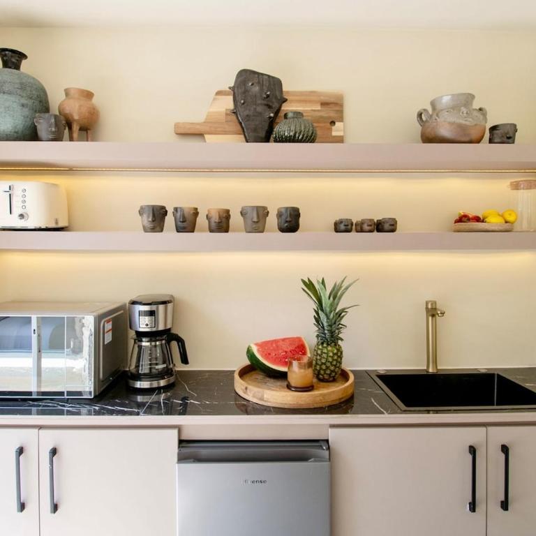 Curated Polanco Mansion 11BR Luxury Stay - Villa - 90