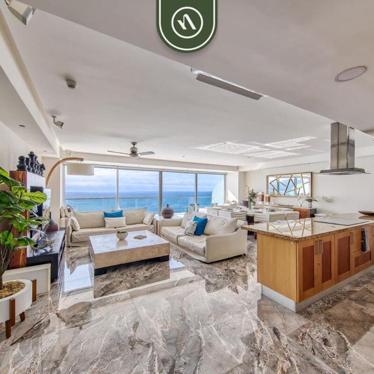 Beachview Luxury 3 BR Condo - Pools - Beach - Casa - 8
