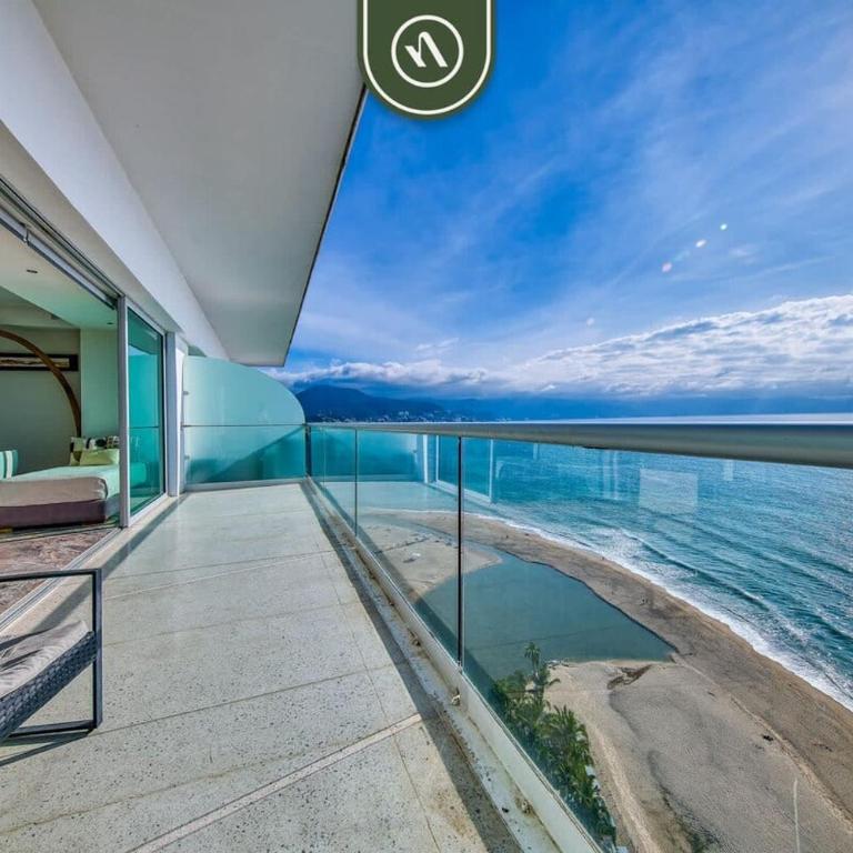 Beachview Luxury 3 BR Condo - Pools - Beach - Casa - 50