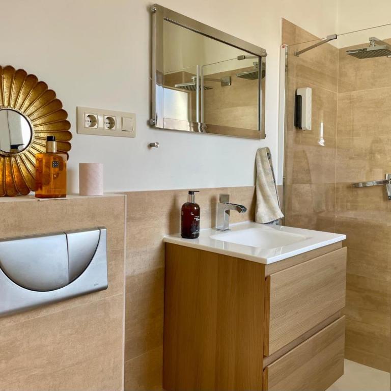 Casa mUsiCA - Two-Bedroom House - 5