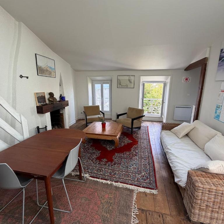 Appartement vielle ville - Appartement 2 Chambres - 4