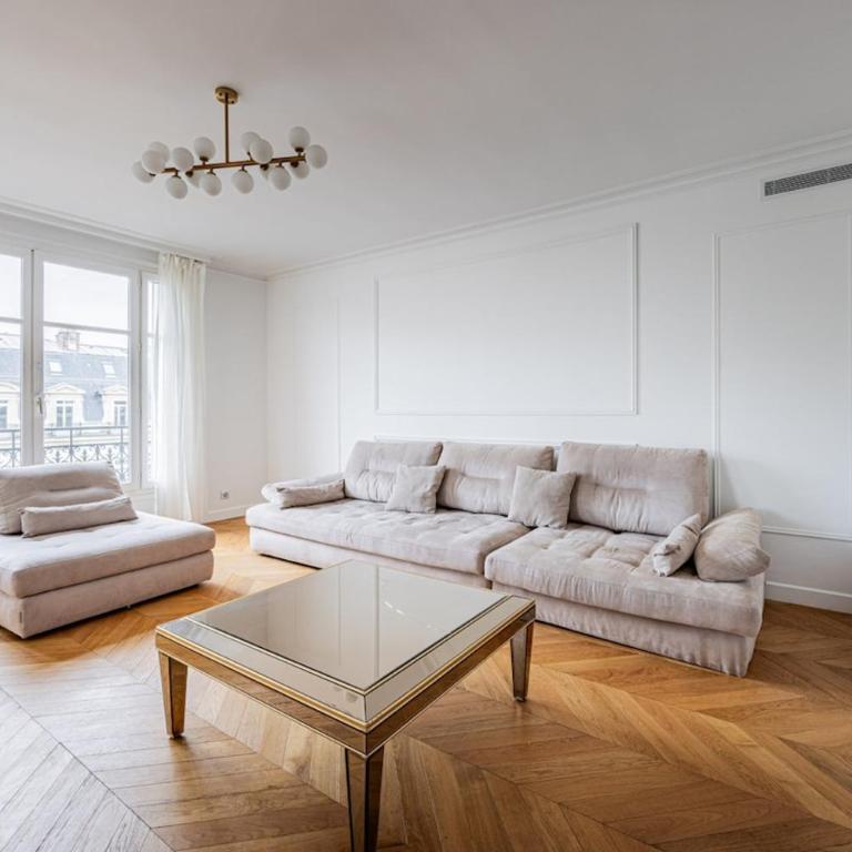 Avenue Montaigne - Champs Elysées - Unobstructed view - Appartement 2 Chambres - 15