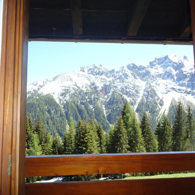 Hotel Pensione Dolomiti - Camera Matrimoniale/Doppia con Letti Singoli con Vista Montagna - 7