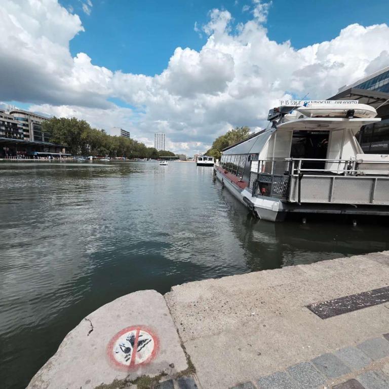 Spacious Studio Paris La villette-Metro - Studio - 11