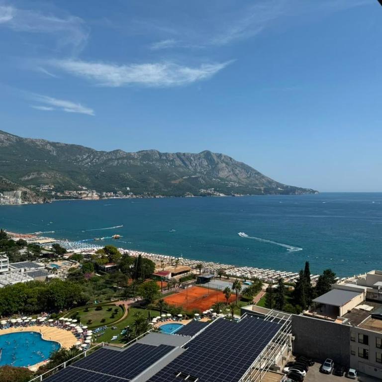 Harmonia VIP - Apartman sa 2 Spavaće Sobe i Pogledom na More - 1