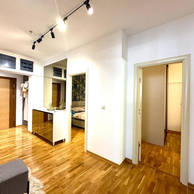 Harmonia VIP - Apartman sa 2 Spavaće Sobe, Terasom i Pogledom na More - 4